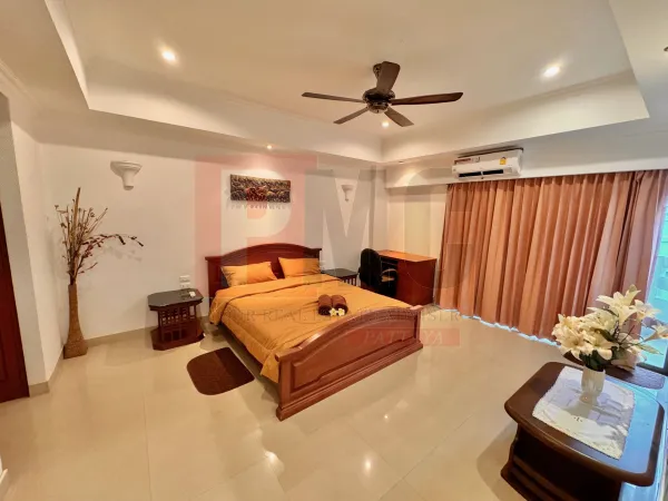 Jomtien Condotel - Renovated Double Unit for Sale