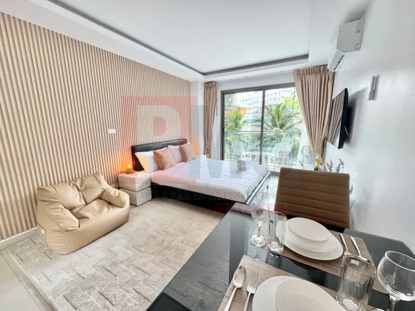 LAGUNA BEACH RESORT 3. MALDIVES Renovated Pool View Studio