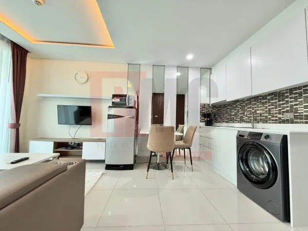 Amazon Residence - Renovated Pool View 1 Bed for Rent