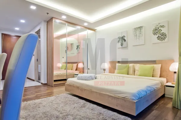 Peak Towers Sea View Studio for Rent